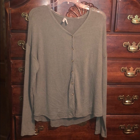 Mudd size L button down v neck long sleeve shirt - Picture 2 of 10